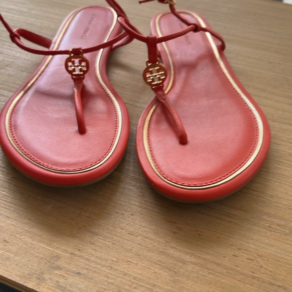 🎉🎊Host Pick 6/20/25🎊🎉 Tory Burch Sandals - Picture 5 of 8